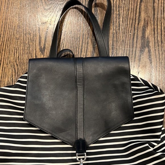 Stella & Dot backpack - Picture 2 of 9